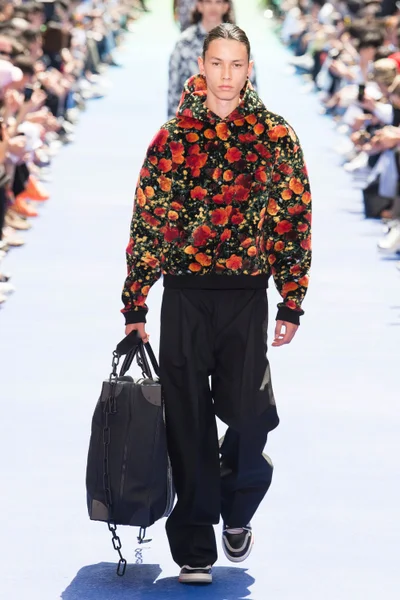 Look 51